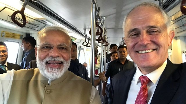 ऑस्ट्रेलियाई पीएम के साथ मोदी मेट्रो से  पहुंचे अक्षरधाम मंदिर