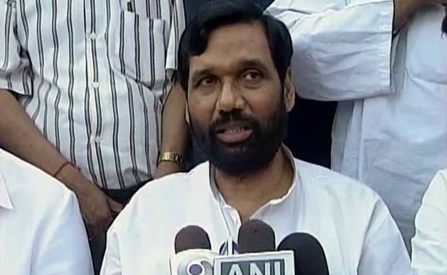 ये क्या.. नितीश के बारे में क्या बोल गए रामविलास पासवान