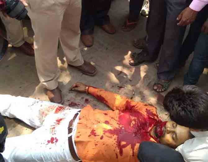 पैसे की लेने देन के लिए हुई बदमाश बबलू दूबे की हत्या