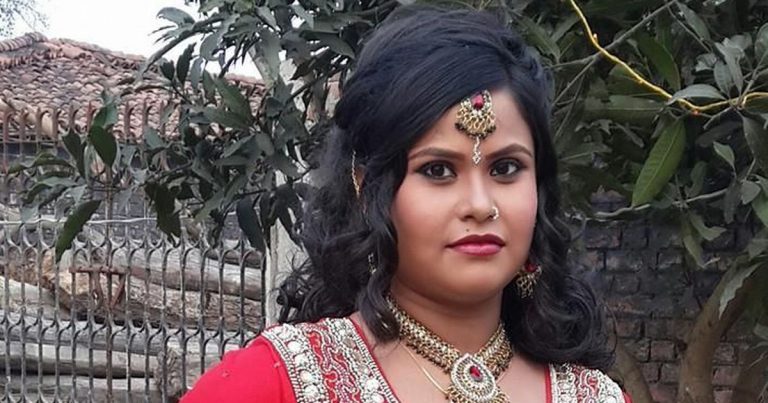भोजपुरी अभिनेत्री अंजलि श्रीवास्तव ने की ख़ुदकुशी