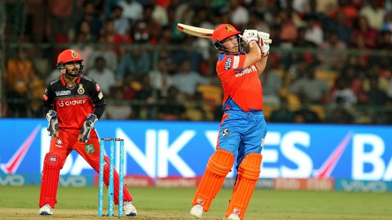#IPL10: गुजरात ने 7 विकेट से बेंगलुरु को हराया