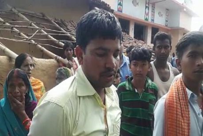 बिहार: जमुई जिले में जहरीला फल खाने से एक ही परिवार के तीन बच्चियों की मौत