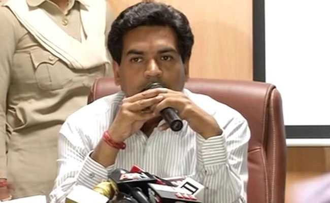 कपिल मिश्रा का नया पैंतरा ,हर हाल में जाएंगे तिहाड़, माफिया हैं केजरीवाल