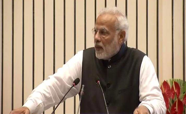 बैंकों में लोगों का पैसा सुरक्षित : पीएम मोदी