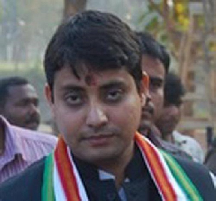 जहानाबाद :पीड़ित परिजनों से मिले पूर्व विधायक राहुल कुमार