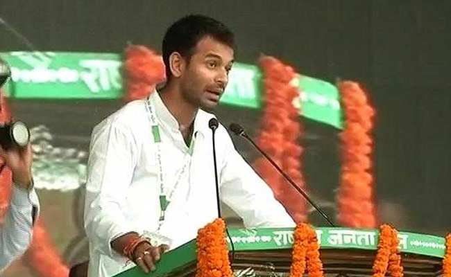 …तो मोदी जी की खाल उधड़वा लेंगे – तेजप्रताप यादव